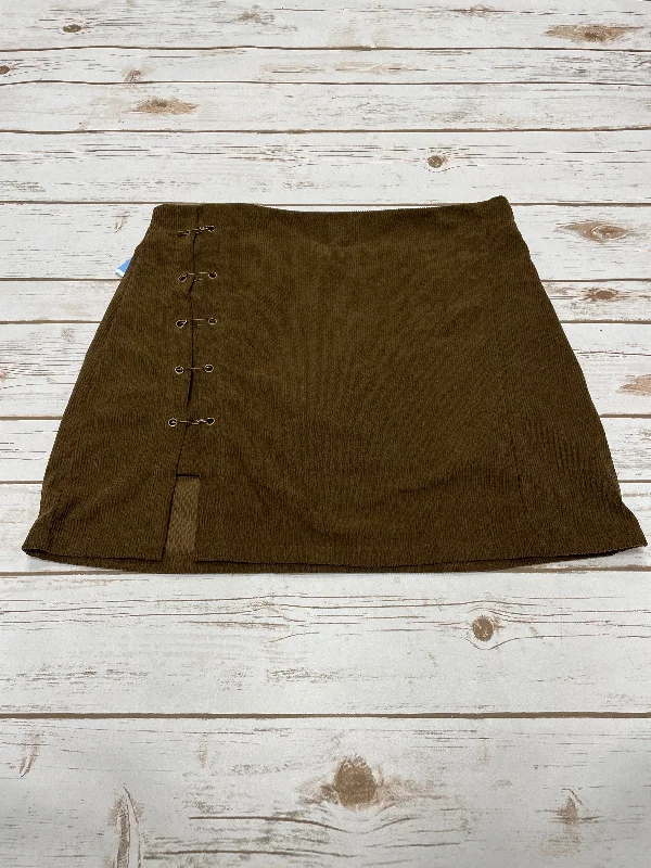 Skirt Mini & Short By Cme In Brown, Size: Xl