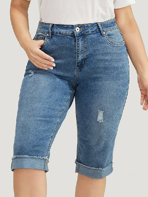 Moderately Stretchy Roll Hem Ripped Knee Denim Shorts