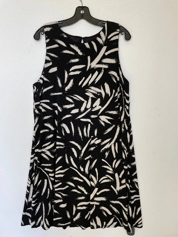 Dress Work By Kasper In Black & White, Size: Xl