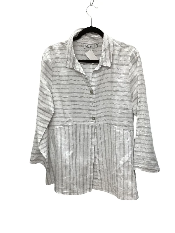 Top Long Sleeve By Habitat In Striped Pattern, Size: M