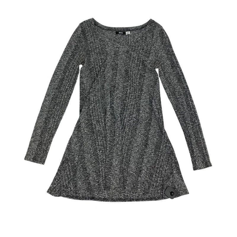 Tunic Long Sleeve By Bdg In Grey, Size: M